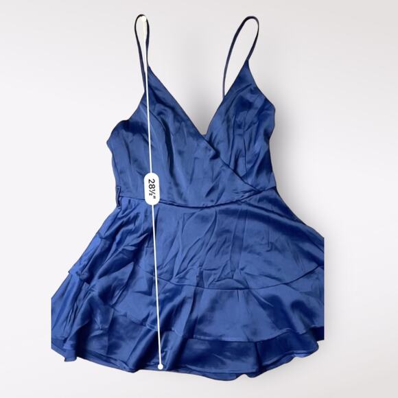 Altar’d State Navy Blue Satin Ruffled V-Neck Artesia Romper NWT Size S - Picture 6 of 10